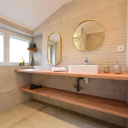 Incroyable 5 Etoiles 7 Minutes Du Centre De Lille * 马尔康巴勒尔