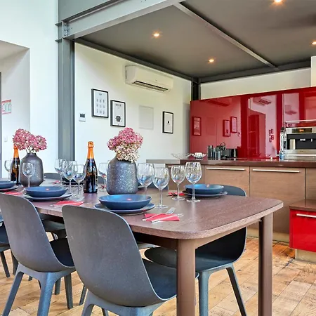 Villa Incroyable Villa 5 Etoiles 7 Minutes Du Centre De Lille Marcq-en-Baroeul